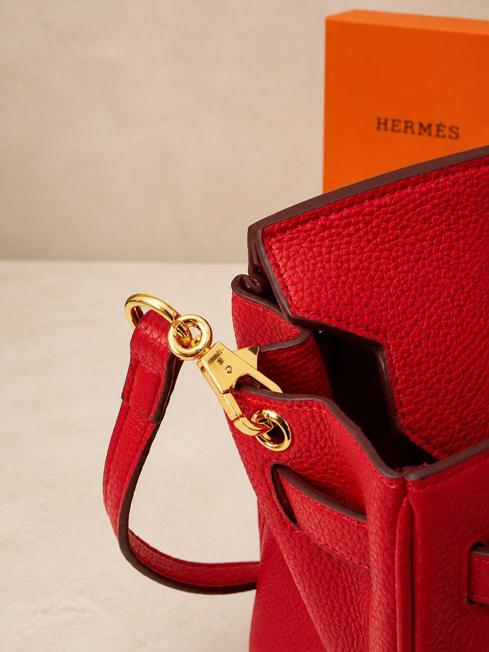 Hermes Birkin Handbag in Rouge Casaque Togo with Gold Hardware - Picture 7 of 9